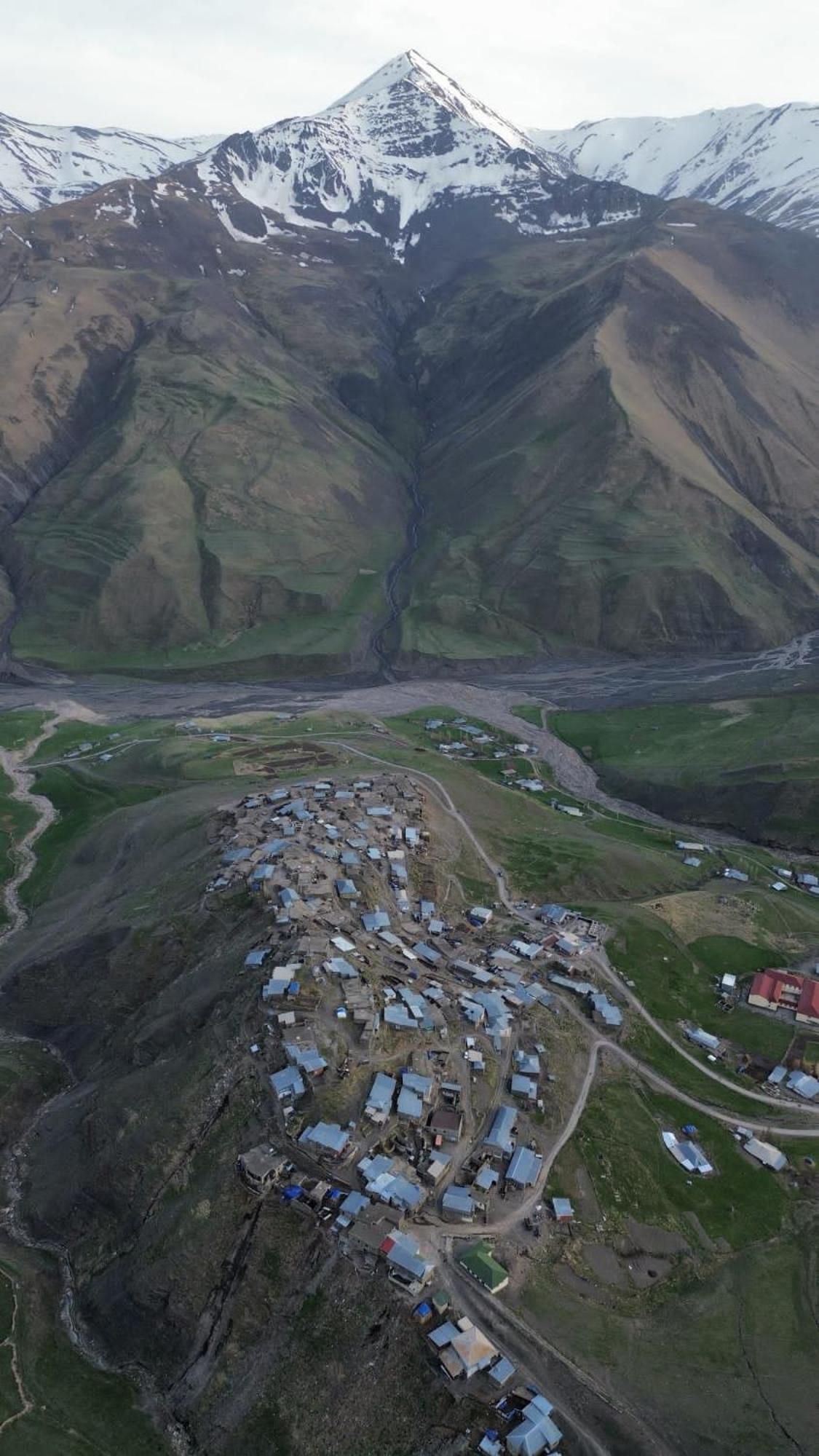 Xinaliq Elnur Guest House, New Hotel Esterno foto